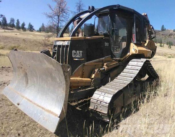 CAT 517 Трельовочні трактора