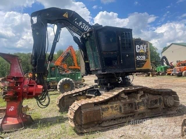CAT 522B Валочно-пакетувальні машини