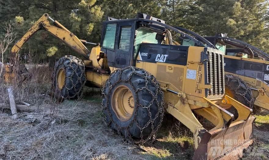 CAT 525C Трельовочні трактора