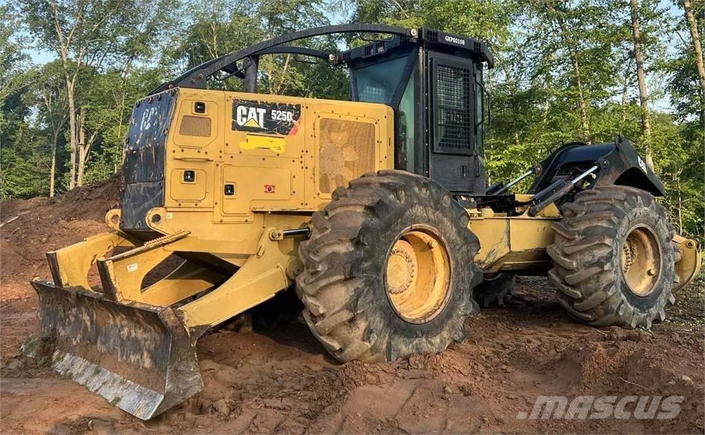CAT 525D Трельовочні трактора