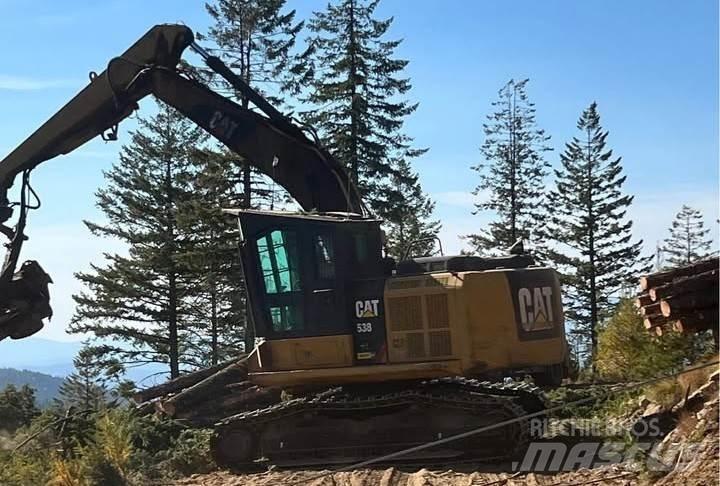 CAT 538 Крани-навантажувачі