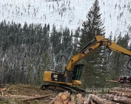 CAT 538 Крани-навантажувачі