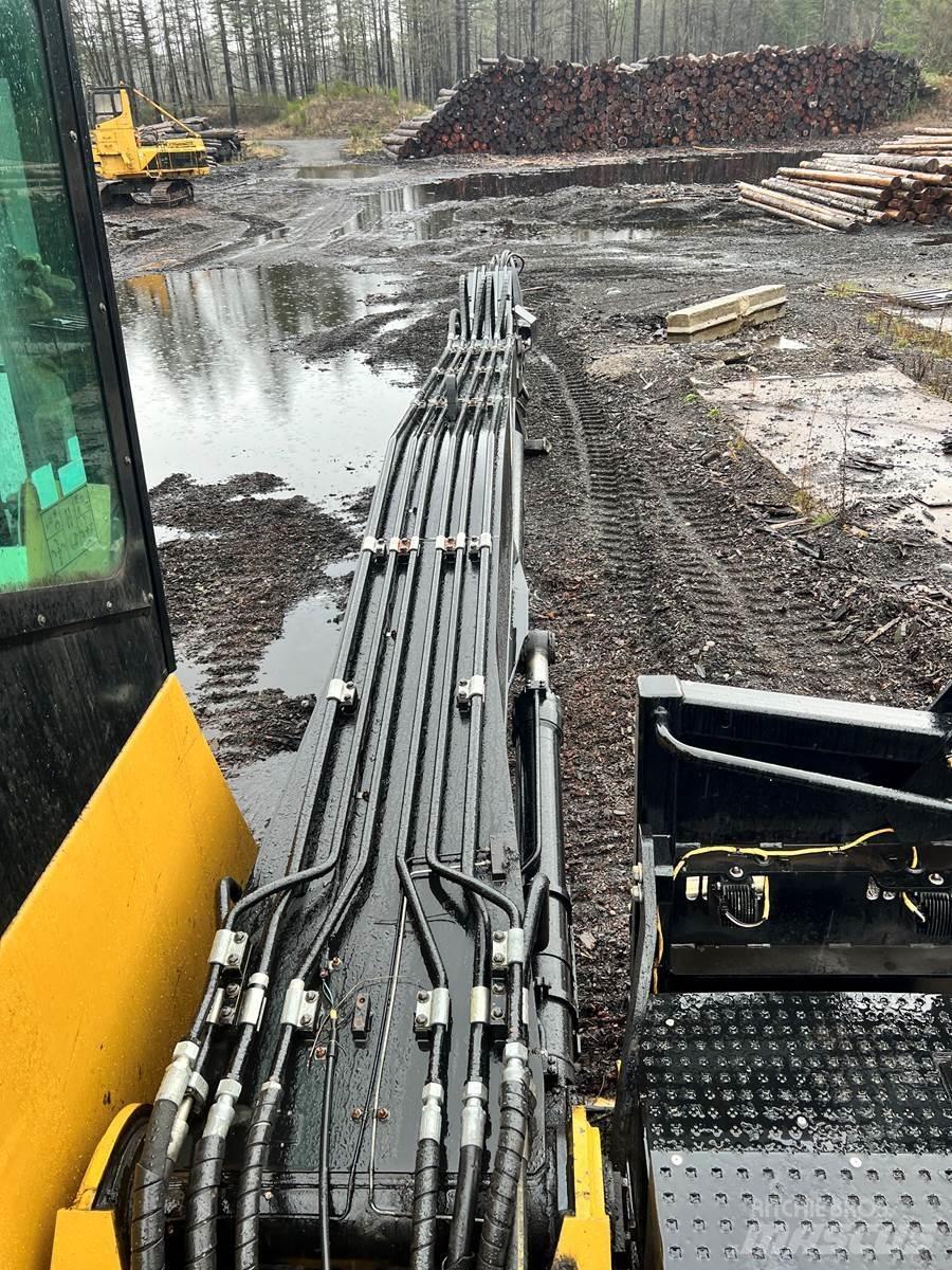 CAT 558LL Лісонавантажувачі