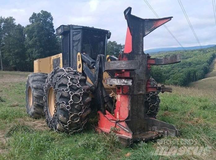CAT 563C Валочно-пакетувальні машини