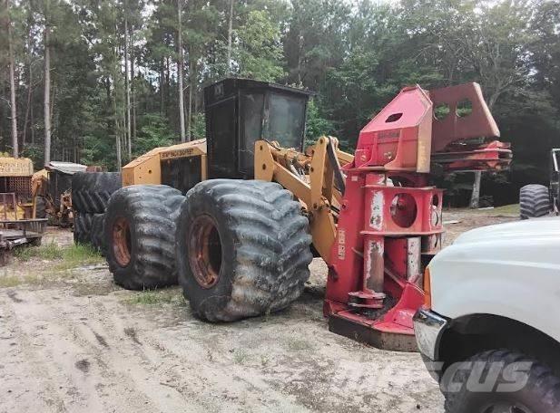 CAT 573 Валочно-пакетувальні машини