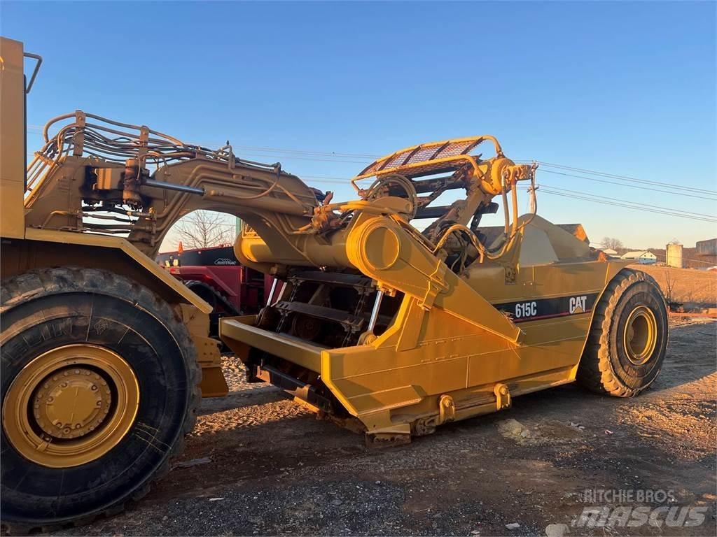 CAT 615C Скрепери