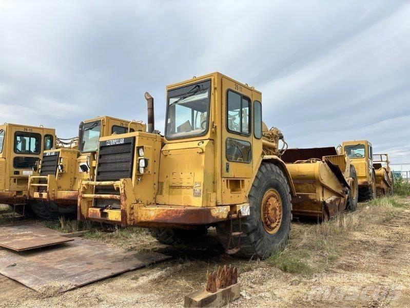CAT 621F Скрепери