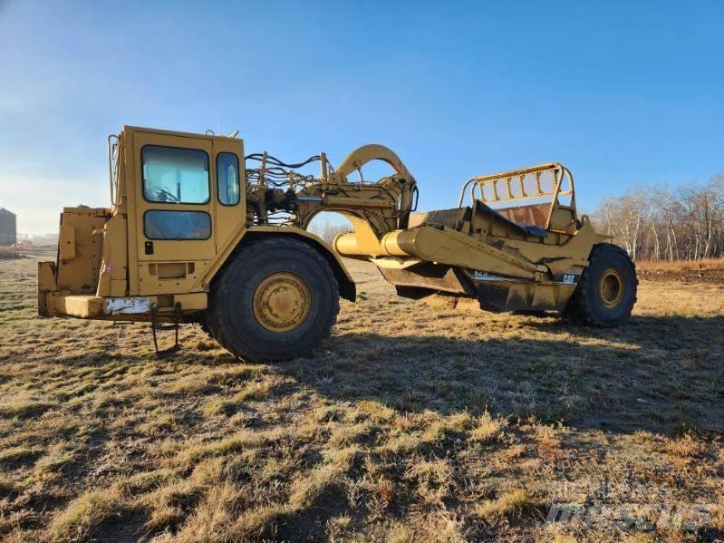 CAT 621F Скрепери