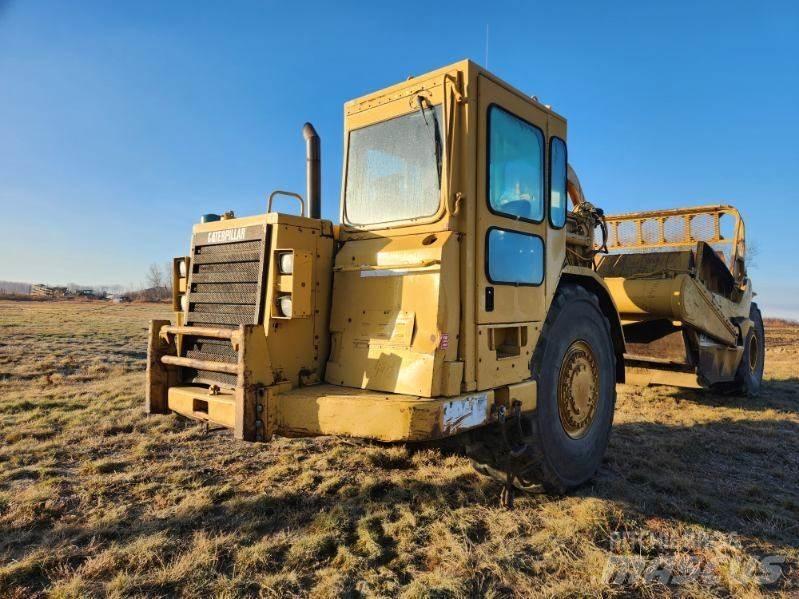 CAT 621F Скрепери