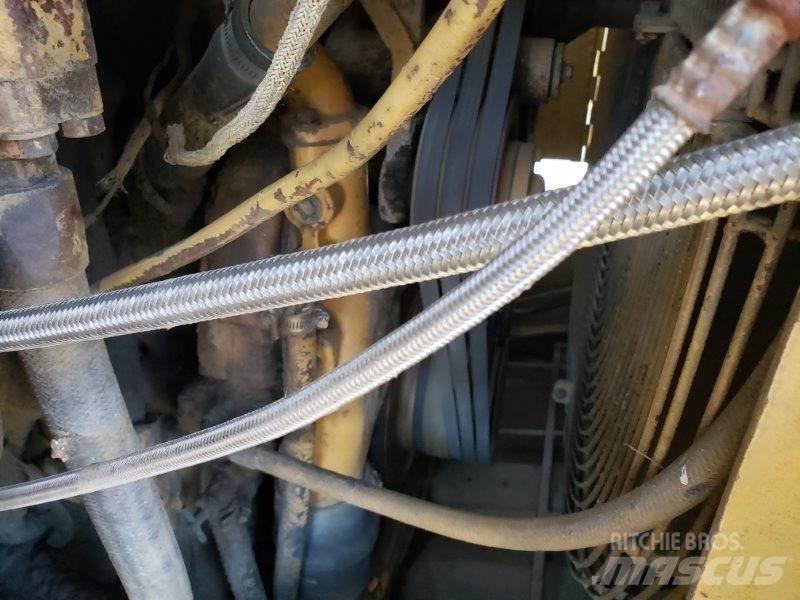 CAT 631D Скрепери
