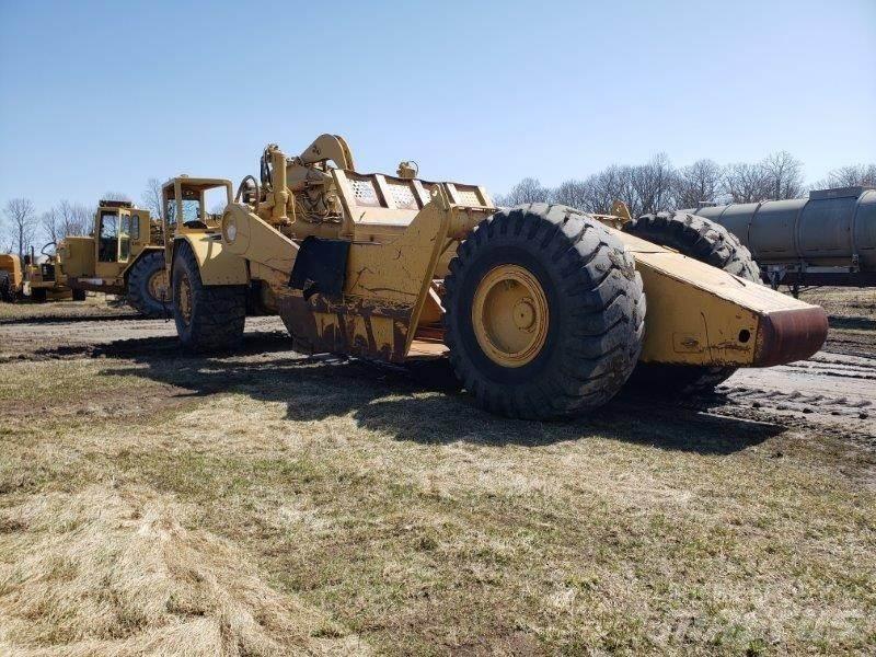 CAT 631D Скрепери