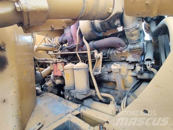 CAT 637C Скрепери