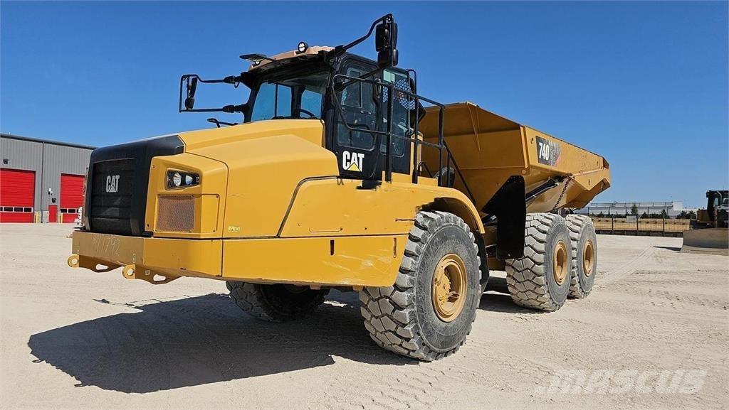 CAT 740GC Зчленовані самоскиди