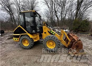 CAT 906 Фронтальні навантажувачі