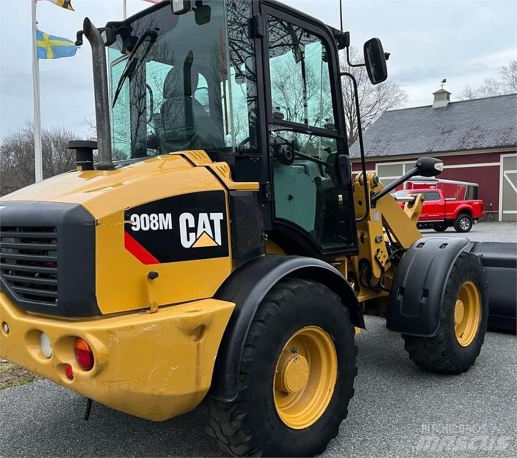 CAT 908M Фронтальні навантажувачі