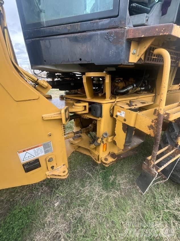 CAT 924G Фронтальні навантажувачі