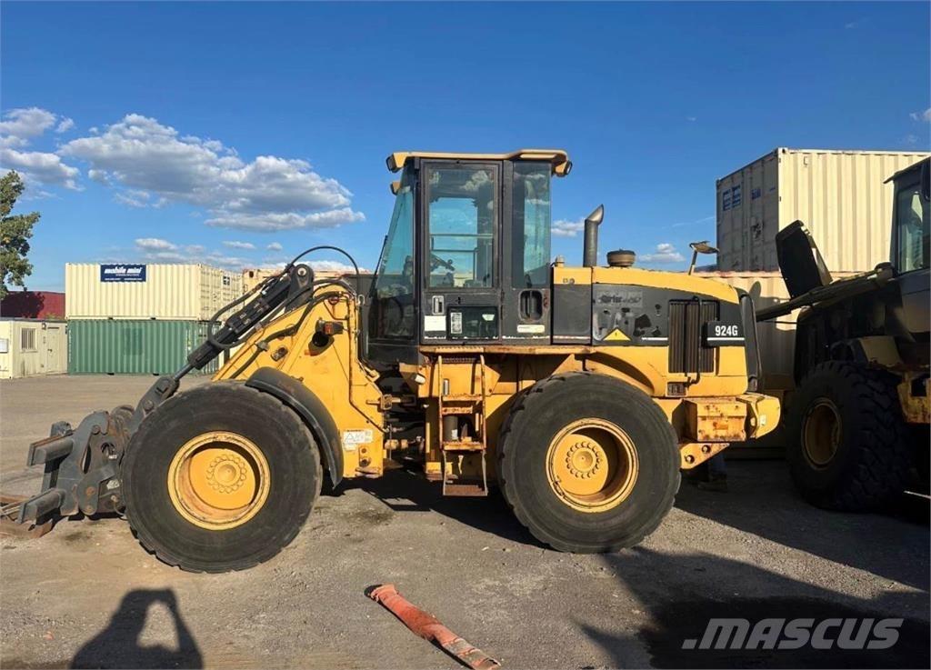 CAT 924G Фронтальні навантажувачі
