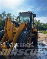 CAT 924K Фронтальні навантажувачі