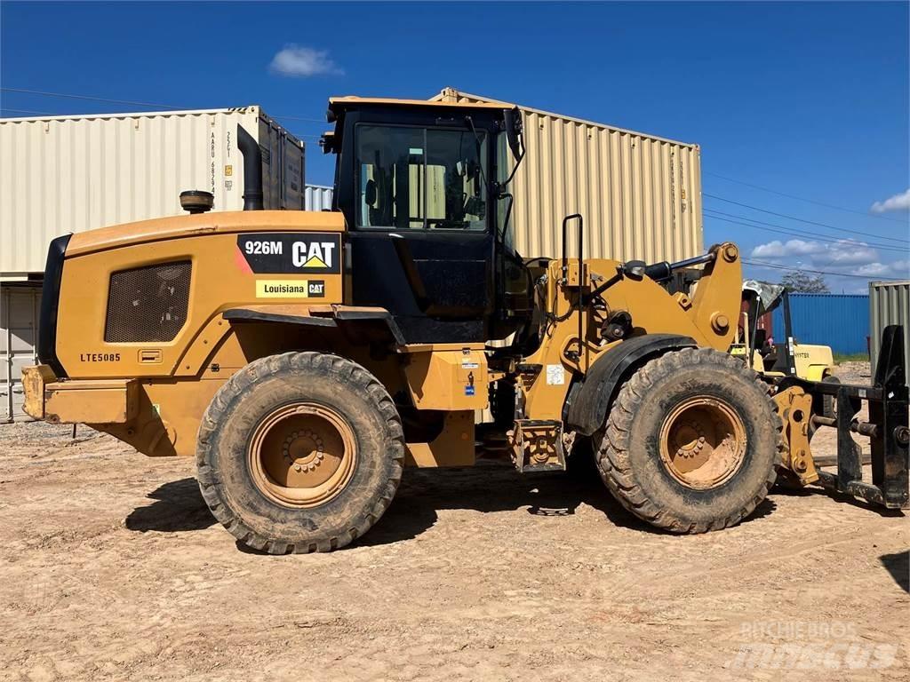CAT 926M Фронтальні навантажувачі