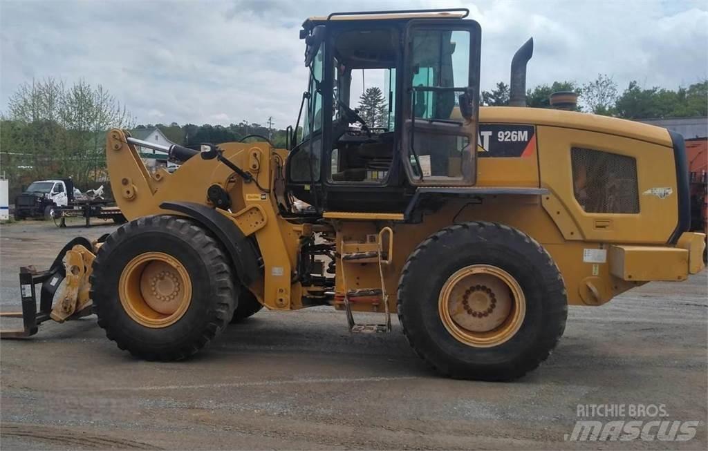 CAT 926M Фронтальні навантажувачі