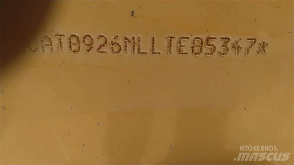 CAT 926M Фронтальні навантажувачі