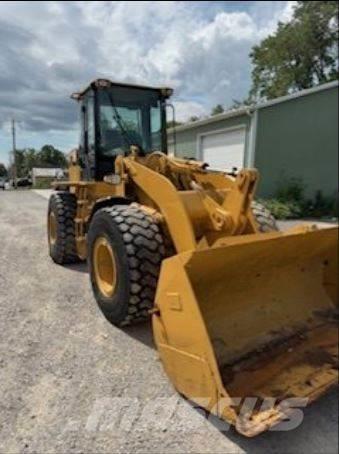 CAT 928HZ Фронтальні навантажувачі