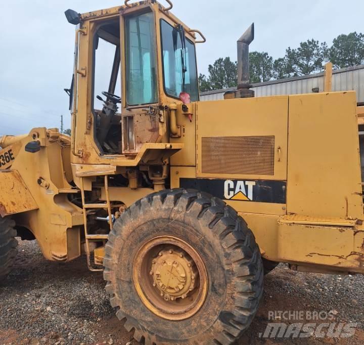 CAT 936E Фронтальні навантажувачі