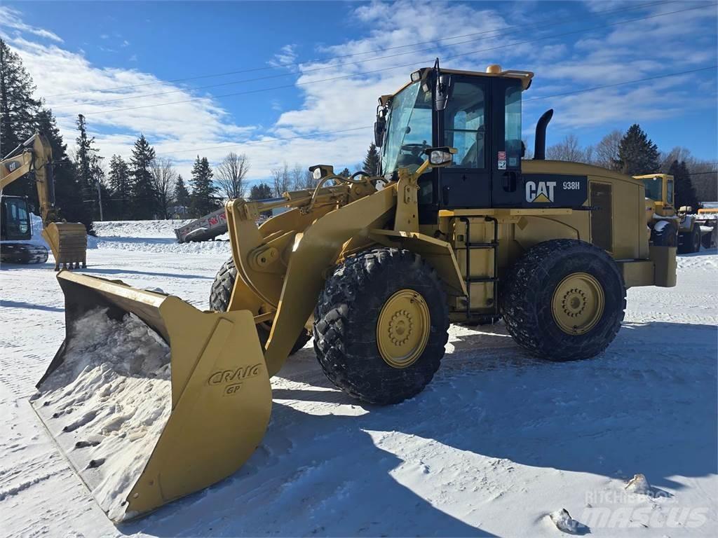 CAT 938H Фронтальні навантажувачі