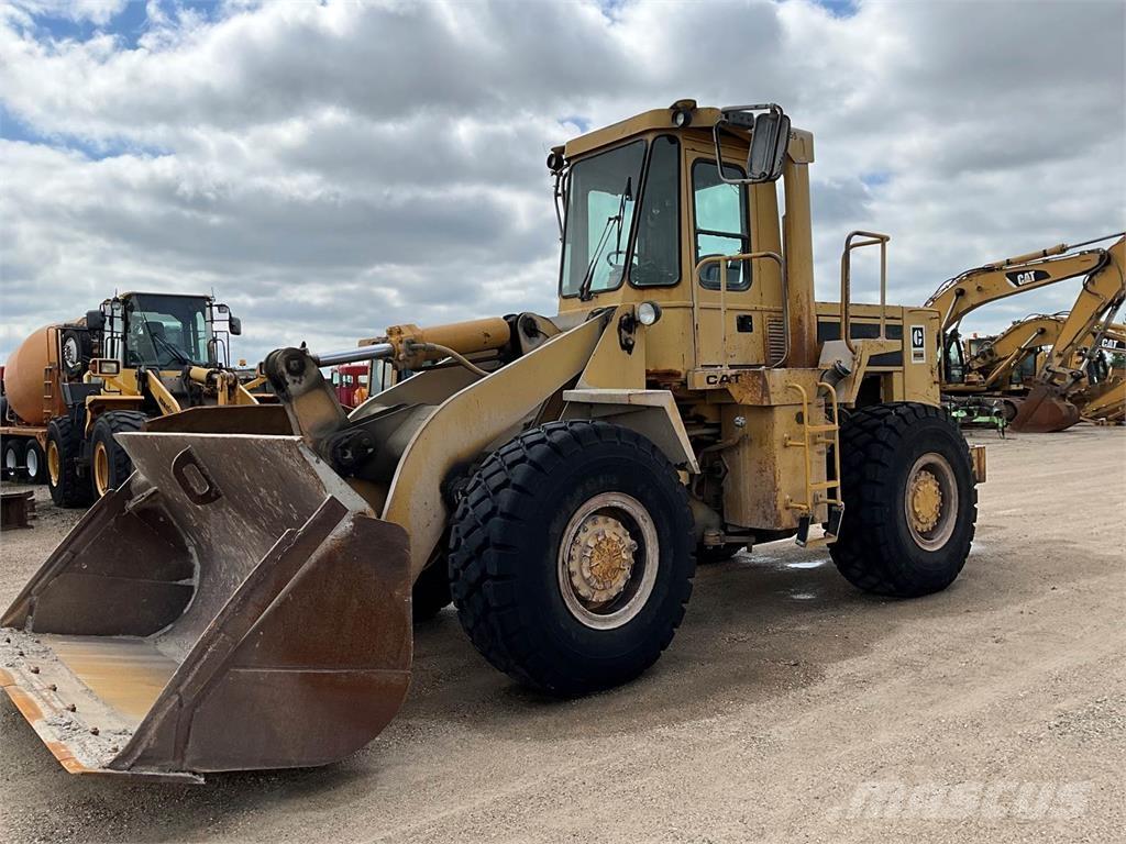 CAT 950B Фронтальні навантажувачі