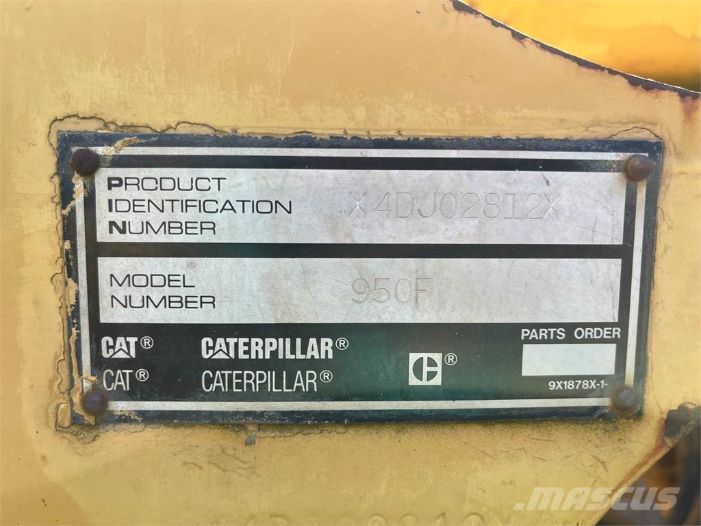CAT 950F Фронтальні навантажувачі