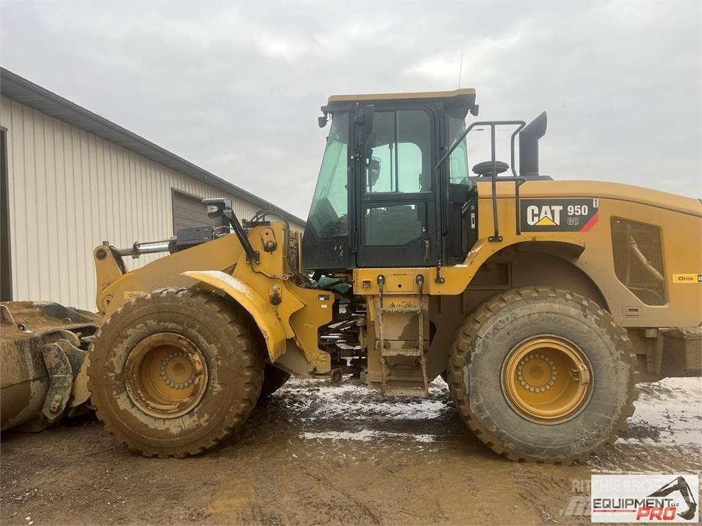 CAT 950GC Фронтальні навантажувачі
