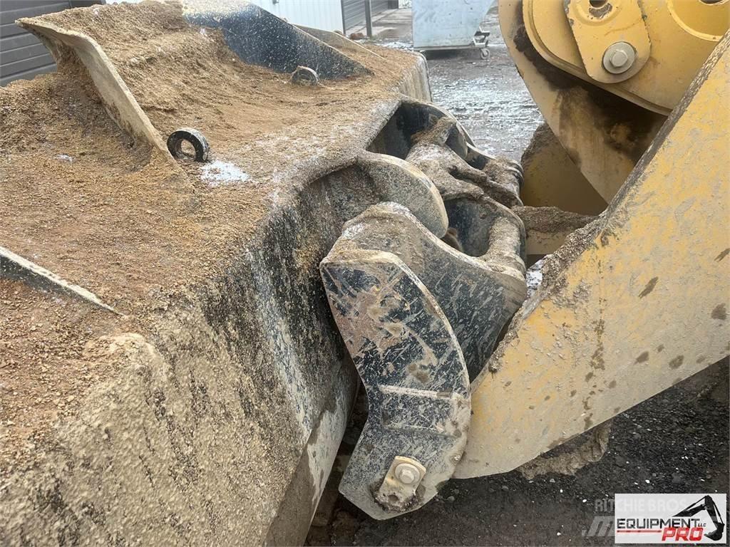 CAT 950GC Фронтальні навантажувачі