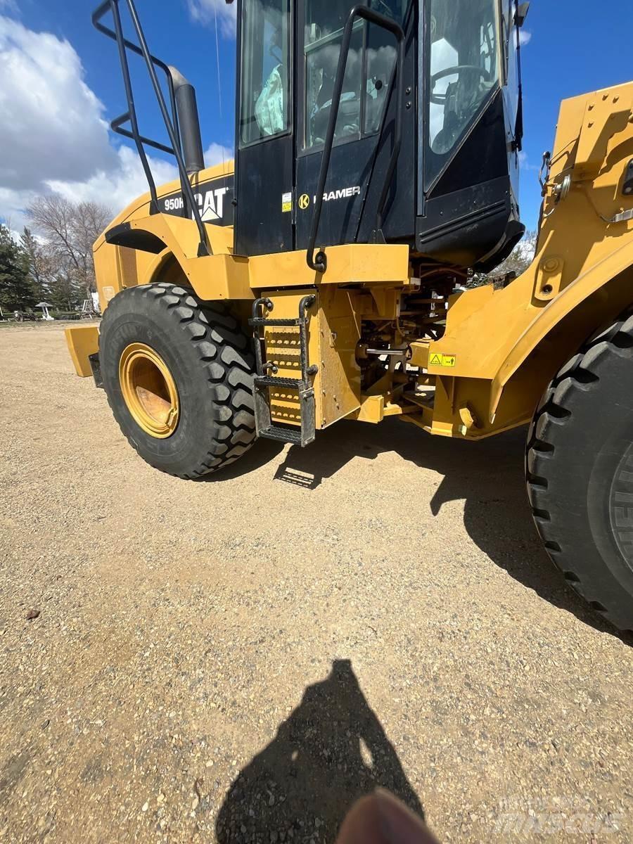 CAT 950H Фронтальні навантажувачі