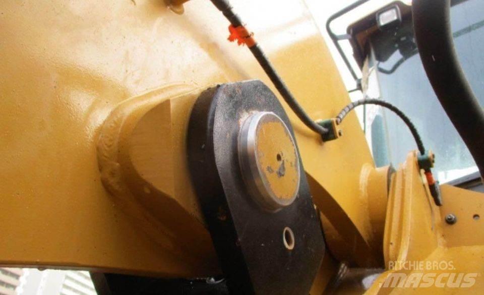 CAT 950K Фронтальні навантажувачі