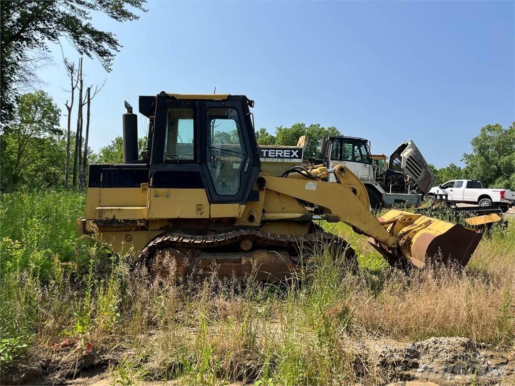 CAT 953C Гусеничні вантажники