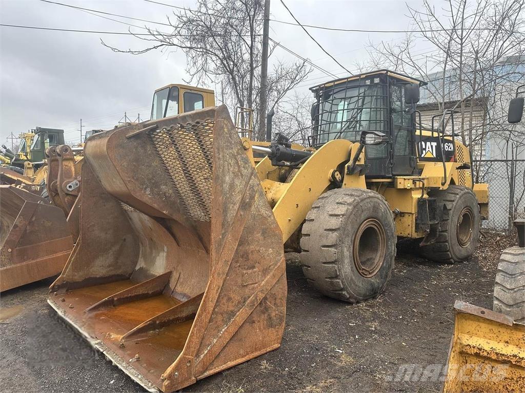 CAT 962K Фронтальні навантажувачі