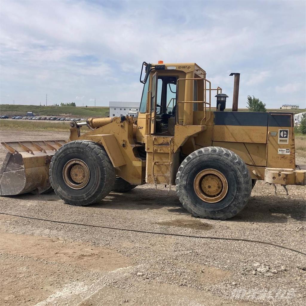 CAT 966D Фронтальні навантажувачі