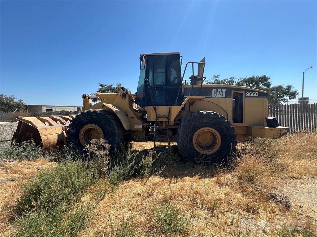 CAT 966G Фронтальні навантажувачі