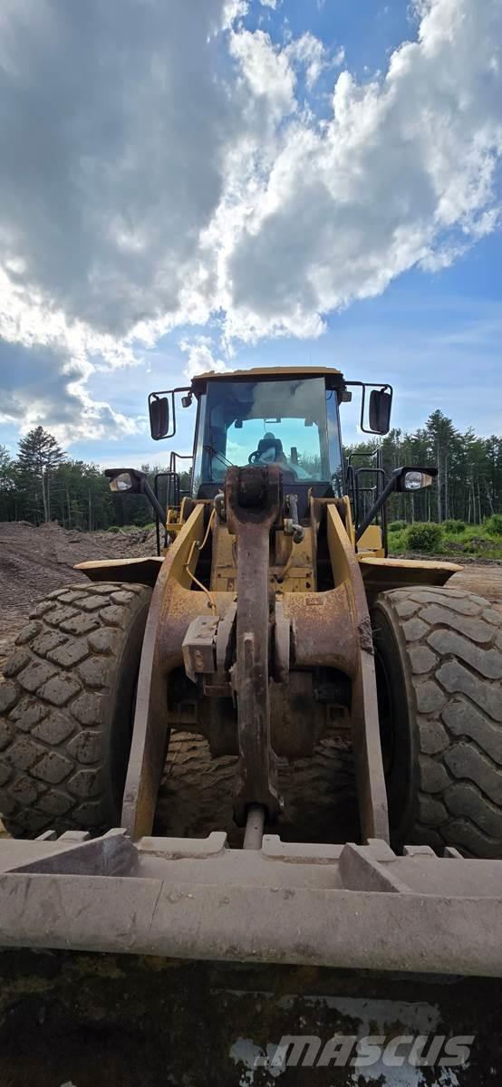 CAT 966H Фронтальні навантажувачі