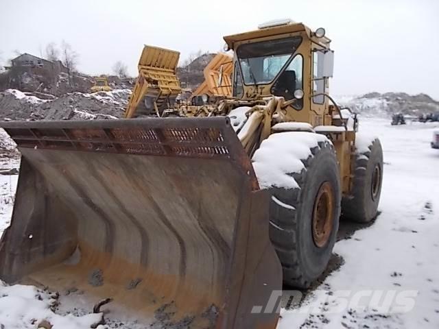 CAT 980B Фронтальні навантажувачі