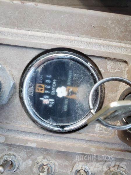 CAT 980C Фронтальні навантажувачі