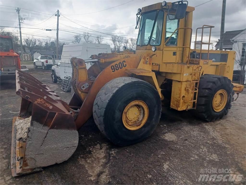 CAT 980C Фронтальні навантажувачі