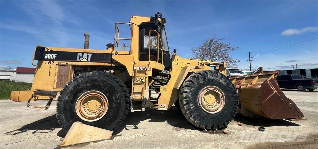 CAT 980F Фронтальні навантажувачі