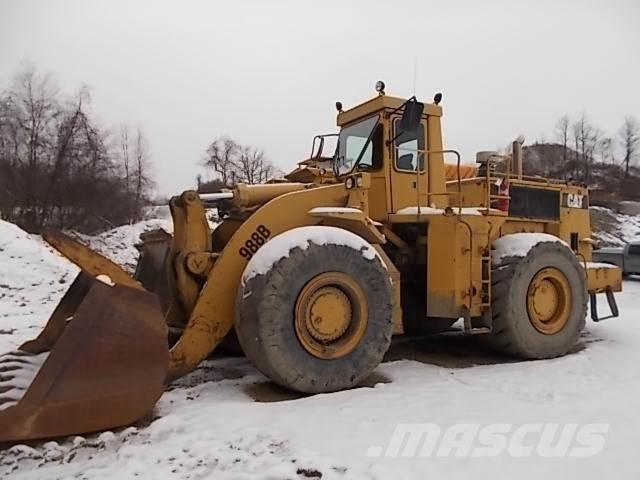 CAT 988B Фронтальні навантажувачі