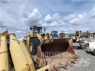 CAT 988F Фронтальні навантажувачі