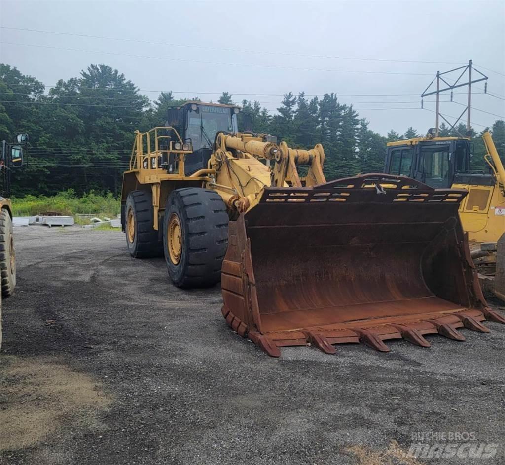 CAT 988G Фронтальні навантажувачі