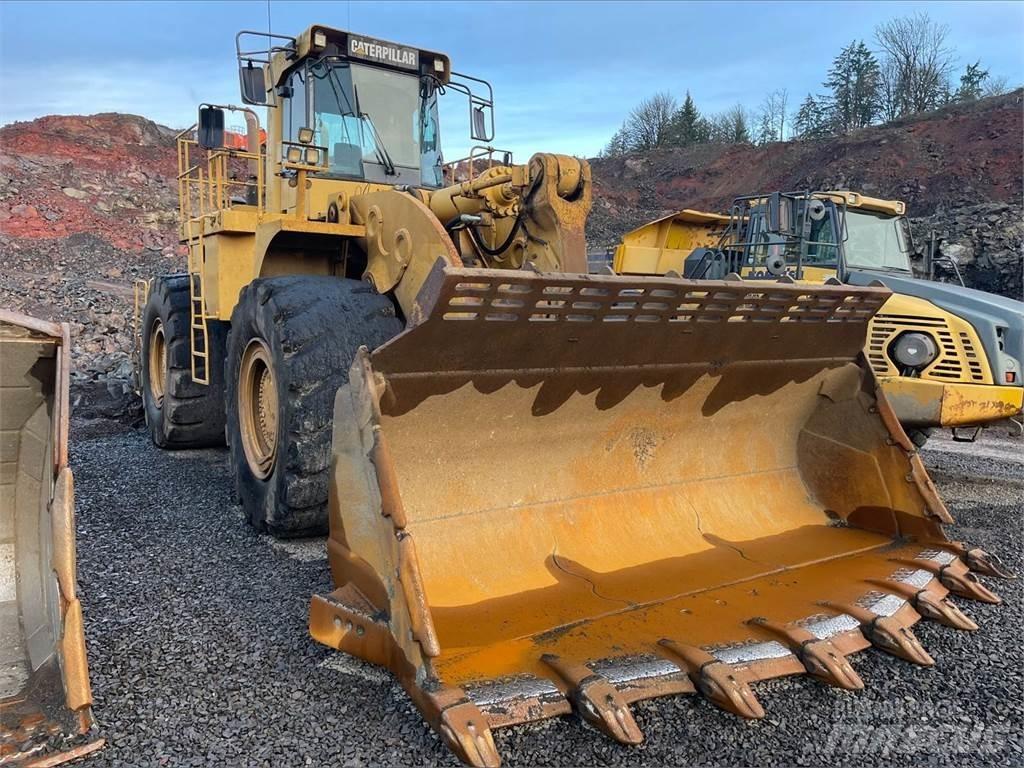 CAT 990 Фронтальні навантажувачі