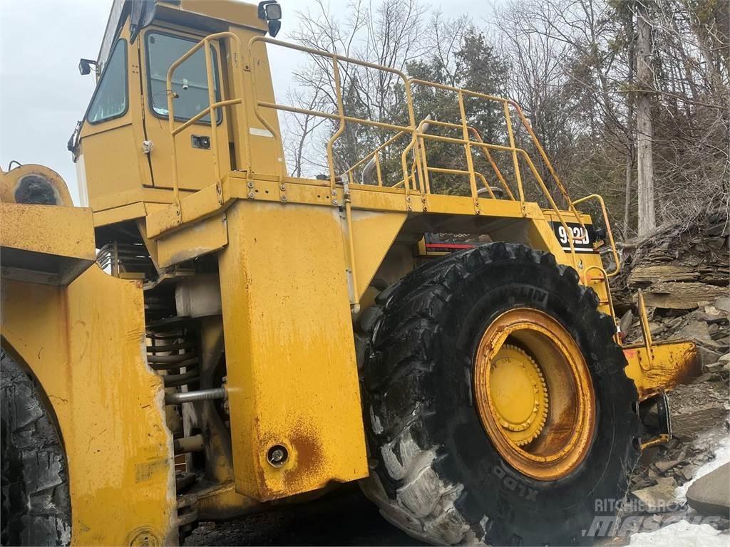 CAT 992D Фронтальні навантажувачі