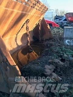 CAT 992G Фронтальні навантажувачі