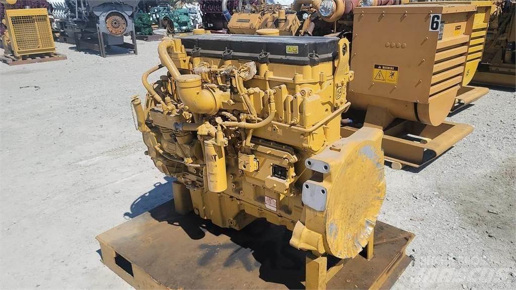 CAT C11 Двигуни